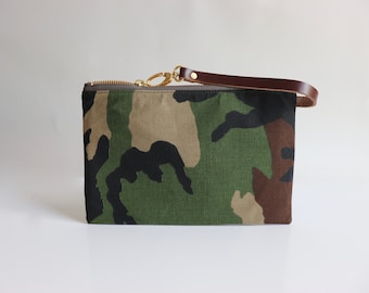 Clutch Bag in Camo Print, Wristlet