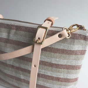 Casual Crossbody Bag in Woven Linen image 4