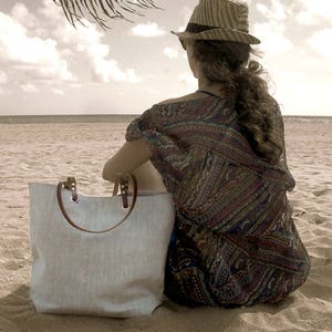 Simple Tote Bag in Natural Linen image 9