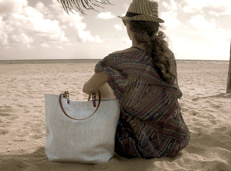 Simple Tote Bag in Natural Linen image 9