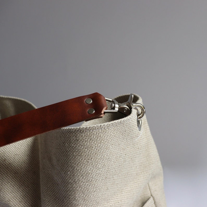 Casual Bag, Simple Tote in Woven Linen with Leather Strap image 7