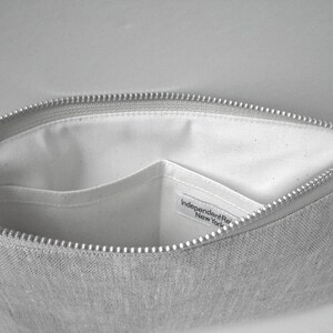 Casual Crossbody Bag in Woven Linen image 10