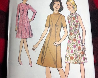 Vintage Style 4239 Dress Pattern, Bust 44, Size 40 Dress, vintage dress, sewing pattern, women sewing pattern, sewing pattern, short dress