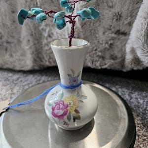 Crystal Tree - Dyed howlite tree in a vase