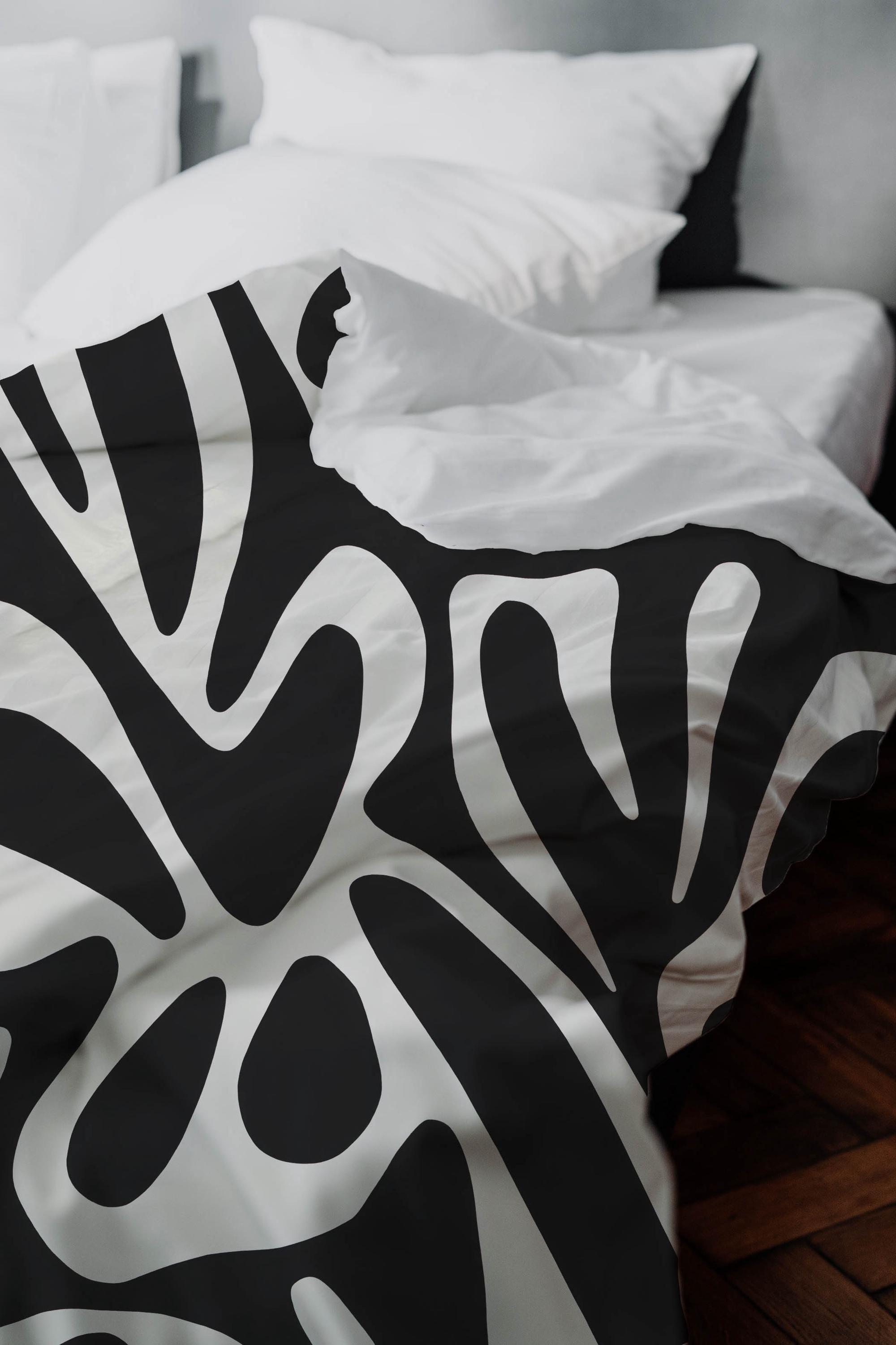 Black White Abstract Comforter: Modern Bedding, Contemporary Home Décor ...