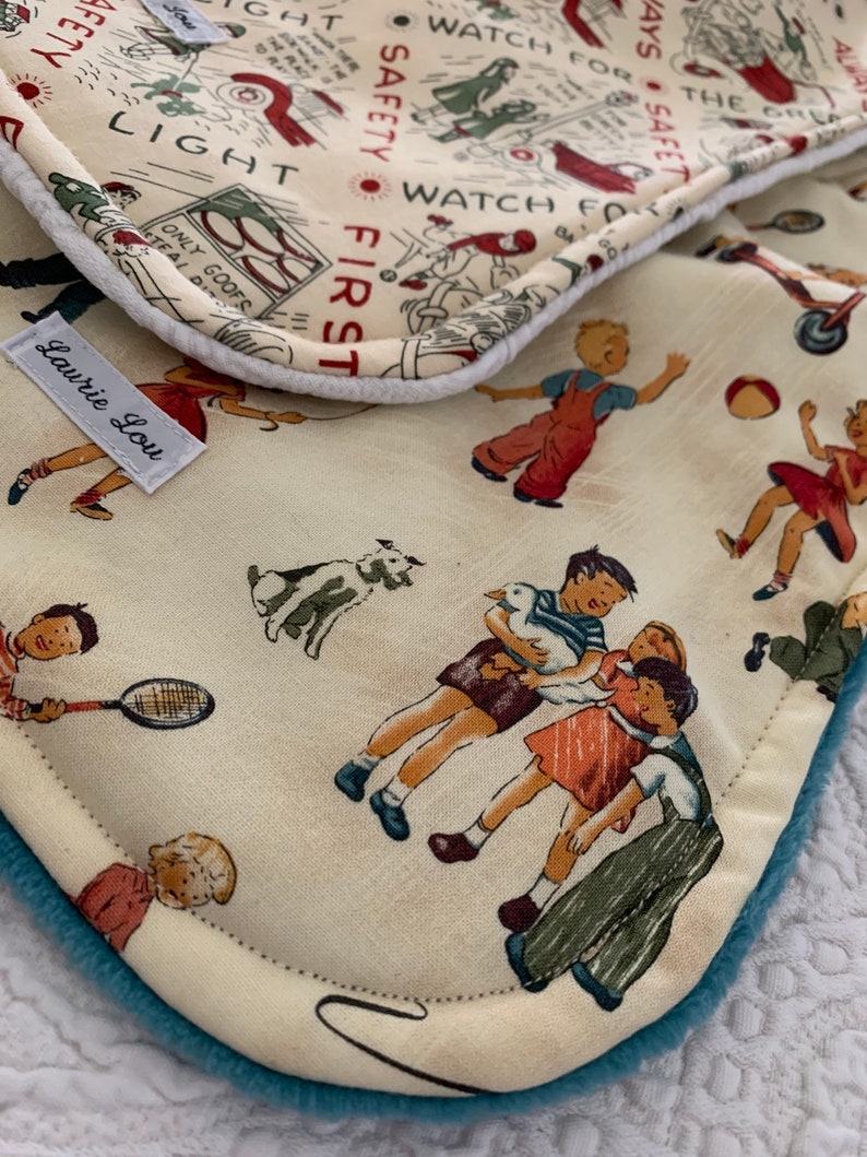 School Children Vintage Bib Style Gift Set image 3