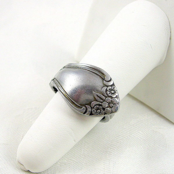 Vintage Spoon Ring Stainless Lifetime Cutlery Korea Size 9