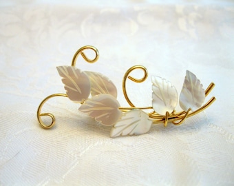 Vintage Floral Brooch White Lucite Goldtone