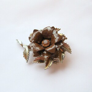 Vintage Flower Brooch Enamel Goldtone Rhinestone image 2