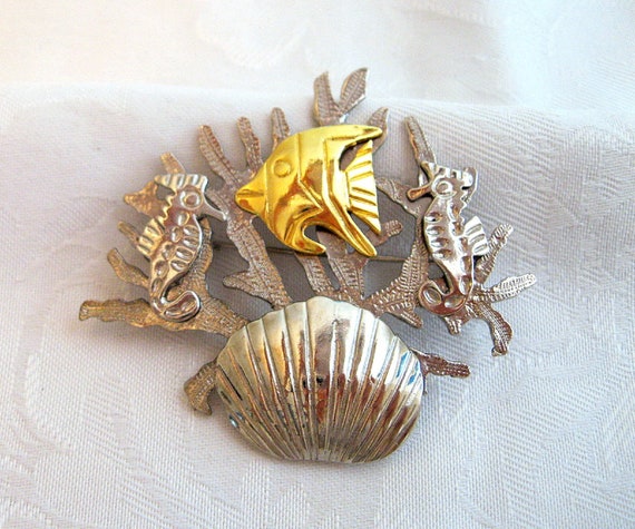 Vintage Sea Life Brooch Silvertone Goldtone - image 5