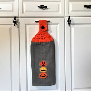 JACK-O-LANTERNS On GRAY Extra Thick Double Layer Hanging Crochet Towel, halloween towel, jack-o-lantern lover gift, hostess gift, housewarm image 3