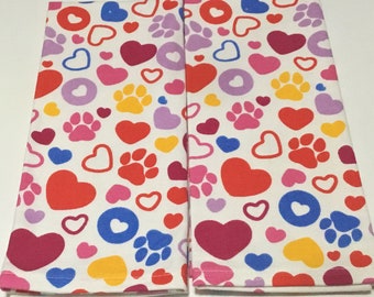 Pet paws and hearts set of 2 thick cotton kitchen towels, dish towel, hand towel, Valentine towel, pet lover gift, Valentine gift