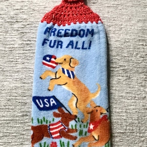 Patriotic Dog Crochet Hanging Towel: USA Kitchen Decor