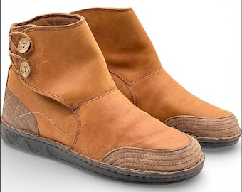 Wolverine Vintage Womens Leather Ankle Button Boots Cognac Y2K Brown 9 W Wide