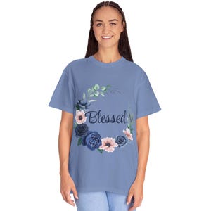 Blessed Blue Floral T-Shirt – Christian Floral Graphic Tee, Faith Shirt for Women, Inspirational Gift, Bible Verse Shirt, Comfort Colors