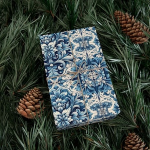 Mediterranean Tile Wrapping Paper – Elegant Blue and White Gift Wrap Sheets, Italian-Inspired Design for Holidays & Special Occasions
