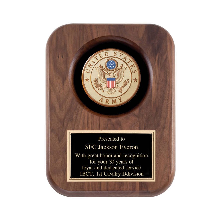 Walnut PlaqueUS ArmyMilitary InsigniaRecognition image 0