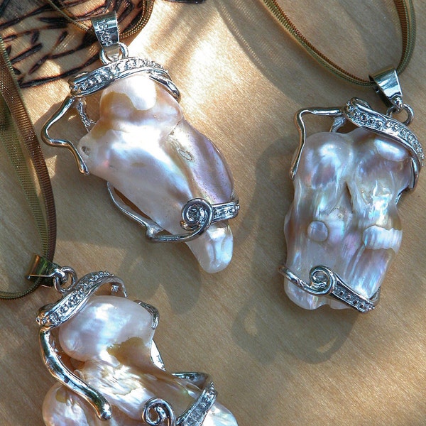 Faerie Teeth Freshwater Pearl Pendant Necklace . Lunar and Water Ruled, Purity, Integrity, Truth, Healing, Goddess Feminine Energy