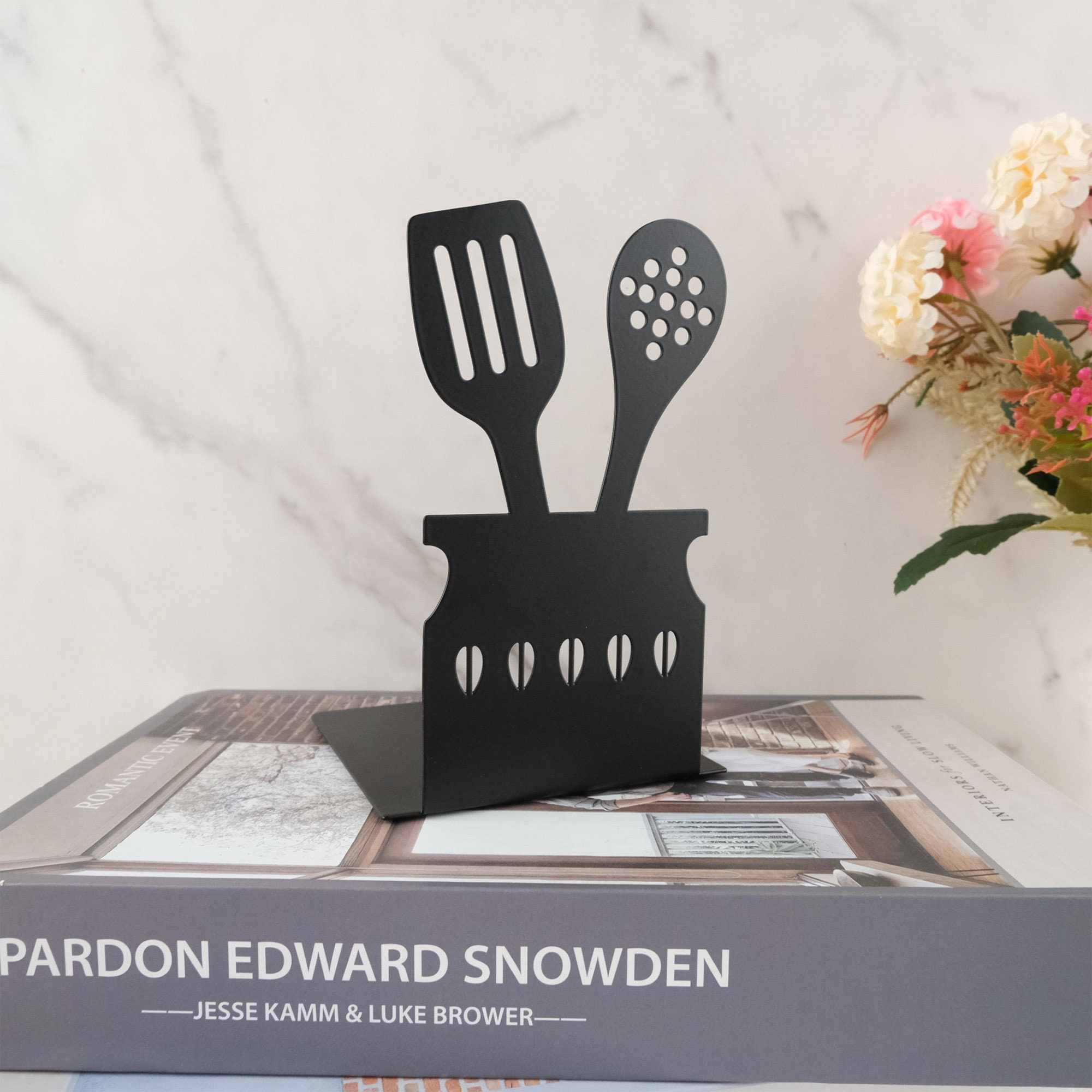 Metal Sheet Bookends Thin Library Style Book Ends, Sujetalibros, Book ...