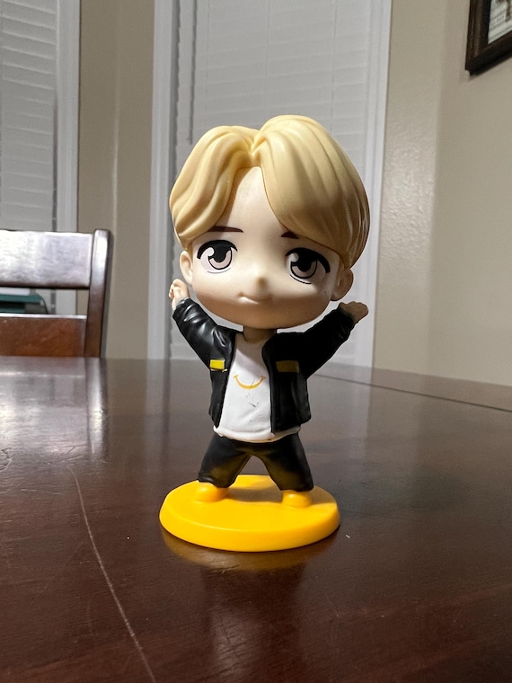 K-POPグループBTSのジミンのTinyTANフィギュア - Etsy 日本