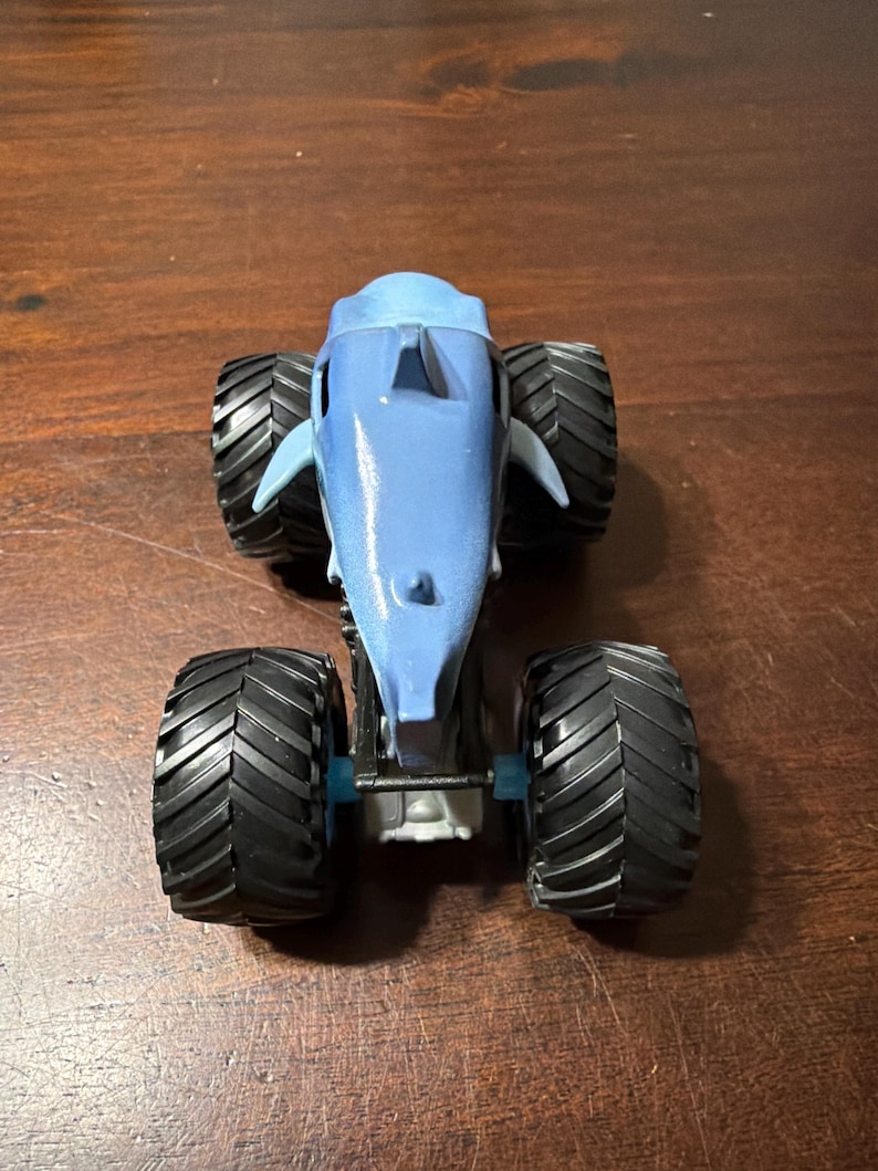 Monstertruck Monster Jam Megalodon 1:64 B Bild 2