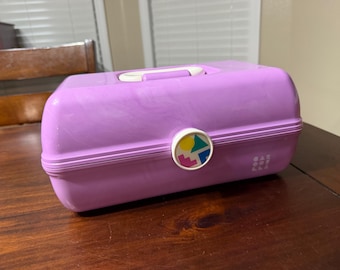 Vintage Caboodle Make Up Train Case With Mirror 5626