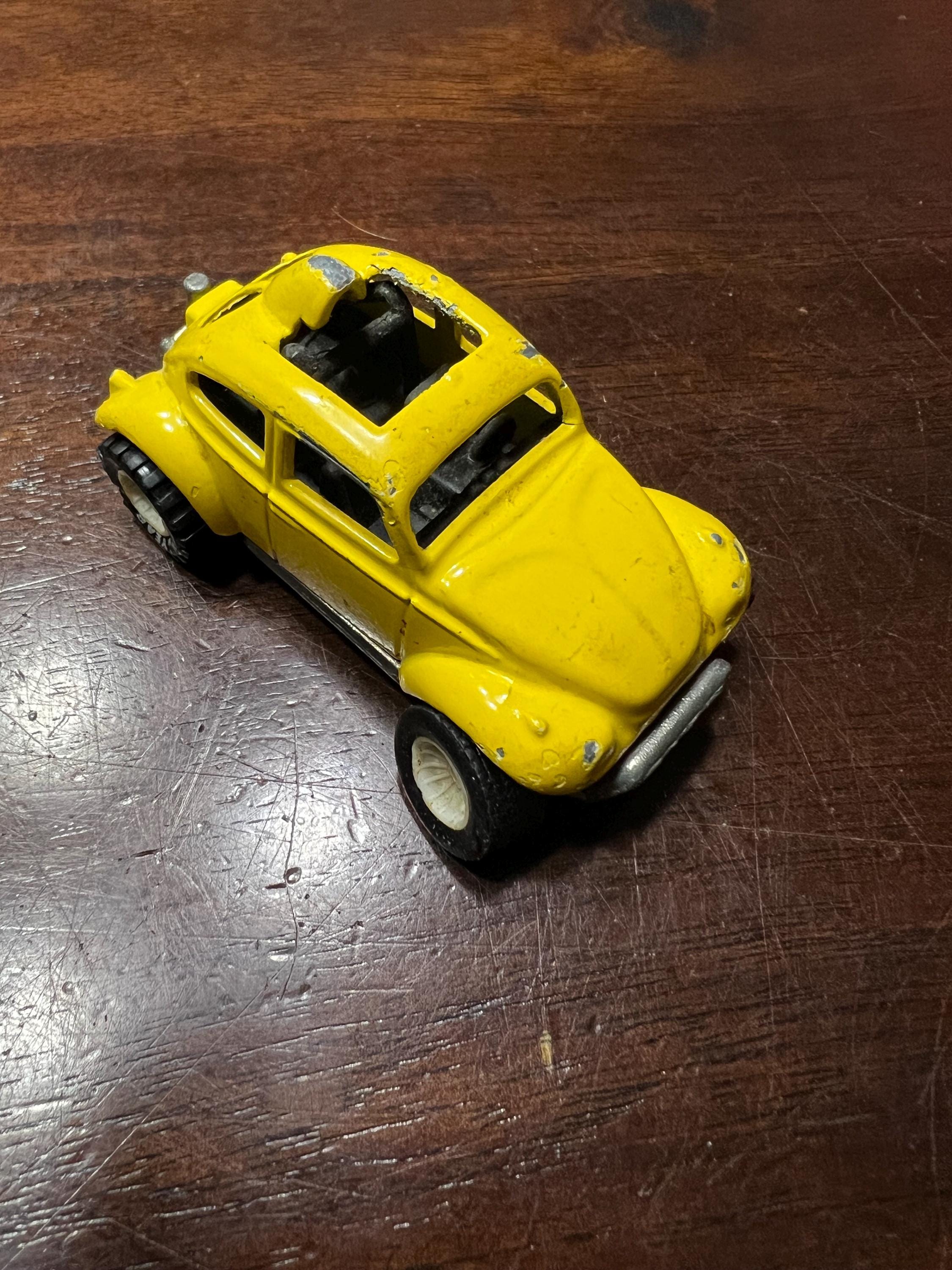 ミニカー VOLKSWAGEN \"BAJA BUG\" SURF'S UP this is the VW Baja bug from the new surfs up silver series