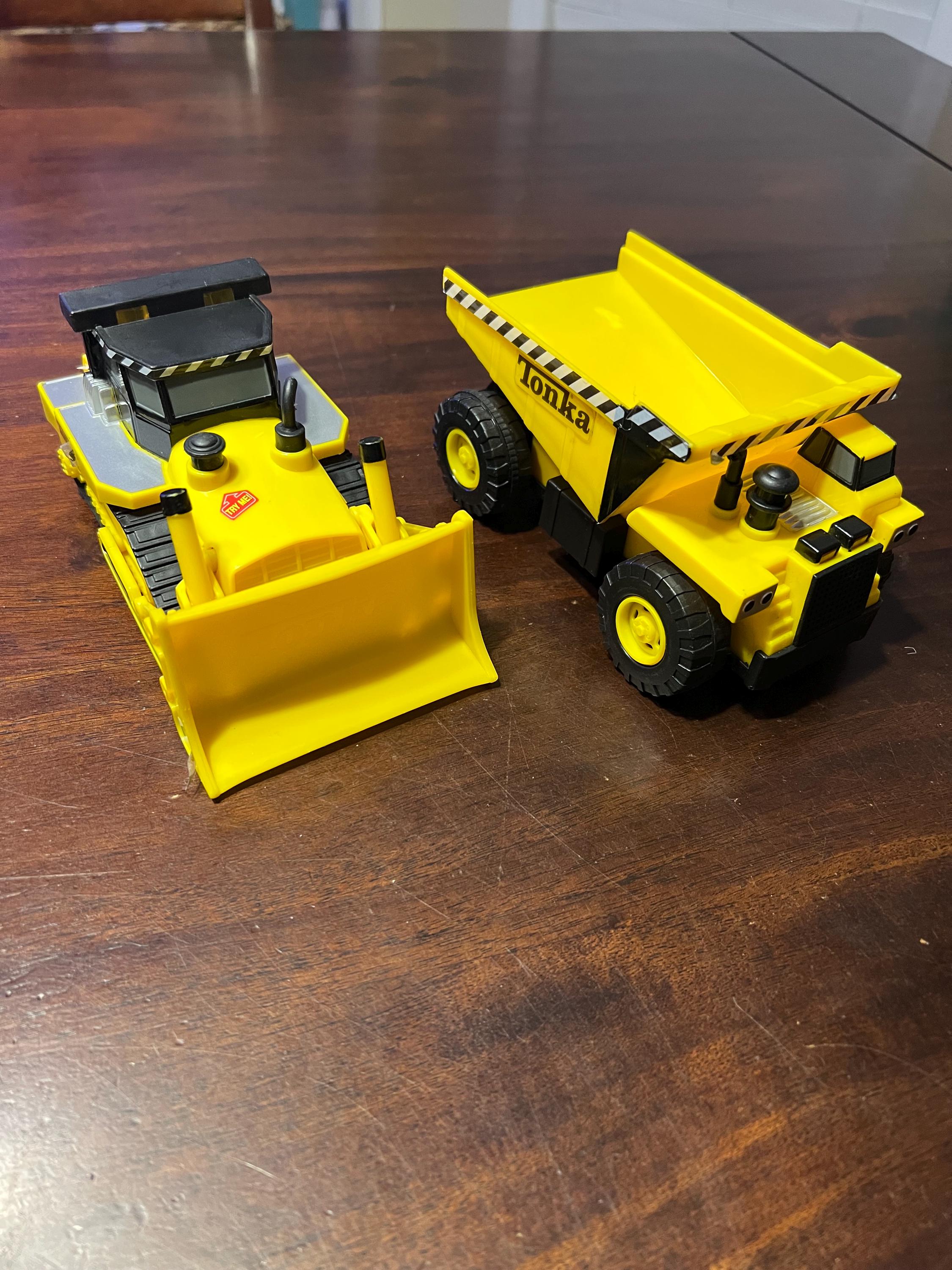Tonka trucks - Etsy México, image size:2250x3000