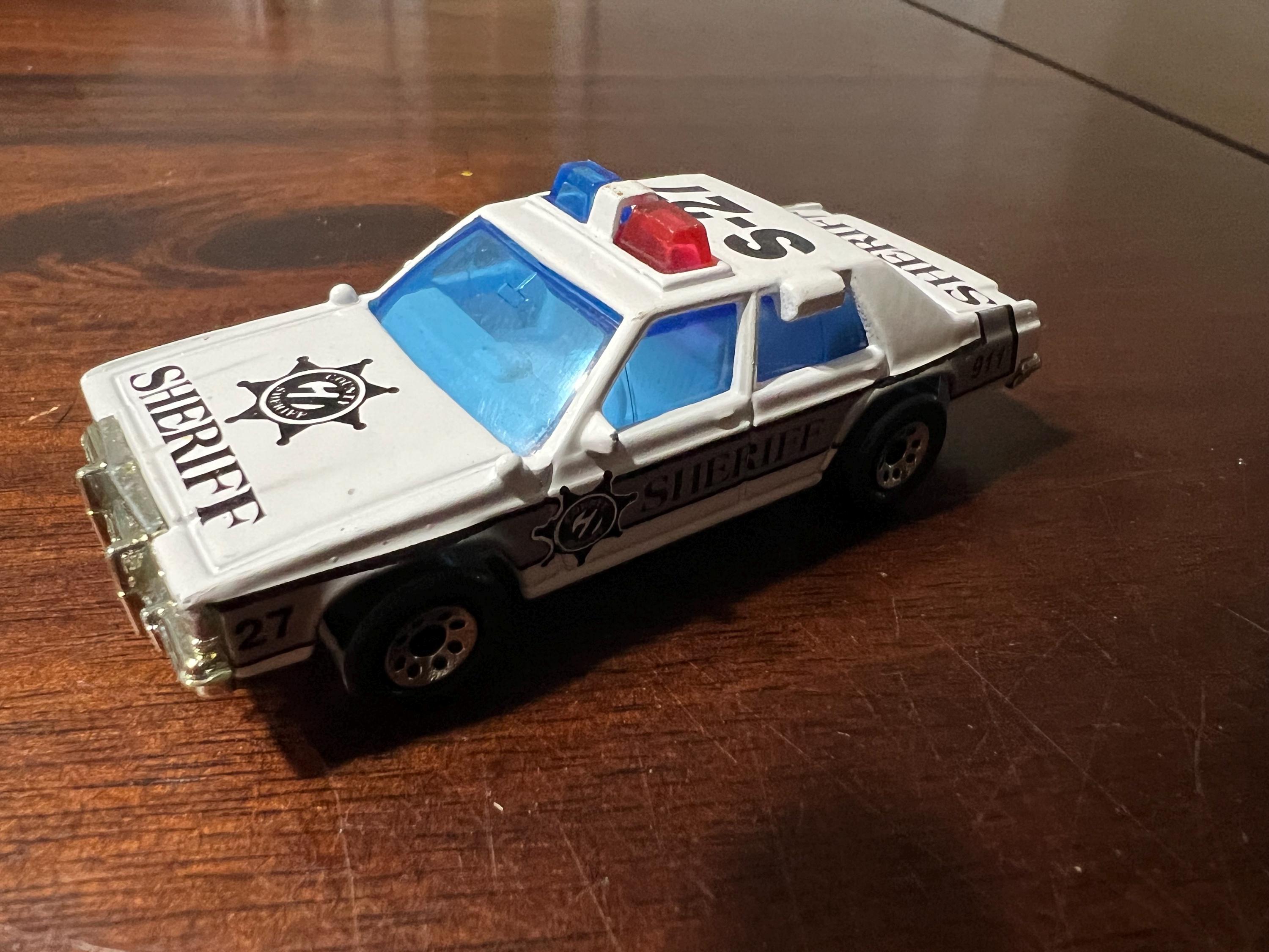 1987 Matchbox Ford Police Sheriff Car