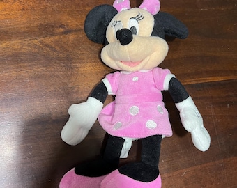 Disney Minnie Mouse 9" Plush