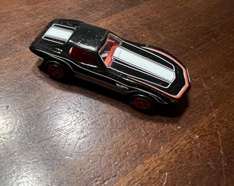 ホットウィール コルベット スティングレイ コンバーシベル '72 (G