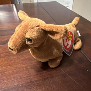 1995 Ty Beanie Baby Weenie the Dachshund Dog