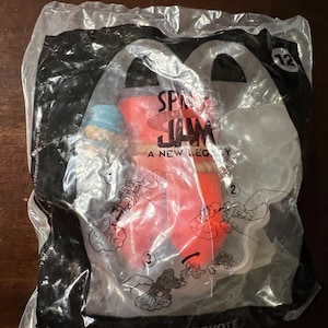 2021 McDONALDS Warner Bros Space Jam New Wile E. Coyote HAPPY MEAL Toy #12