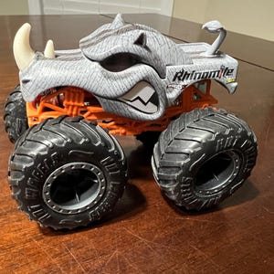 Hot Wheels Monster Truck Monster Ham Rhinomite 1:64