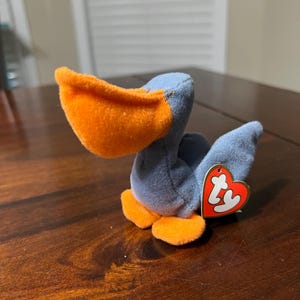 1993 Ty Teenie Beanie Babies Scoop the Pelican Mcdonalds Happy Meal Toy