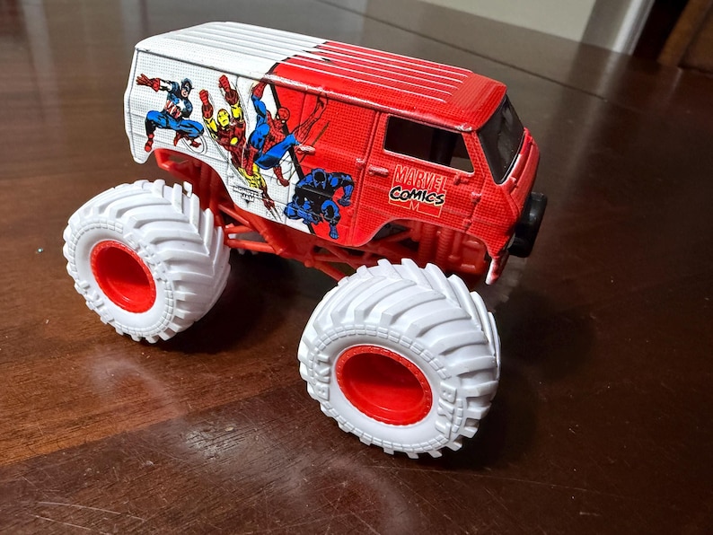 スピンマスター モンスタージャム マーベルコミックス バン モンスタートラック 画像 1