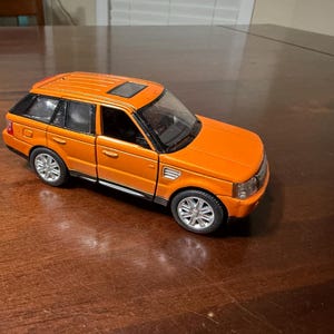 Kinsmart Land Rover Range Rover Sport Pullback Car