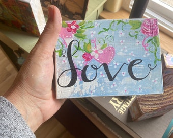 Love Wood Block Painting: Shabby Chic Floral Farmhouse Decor