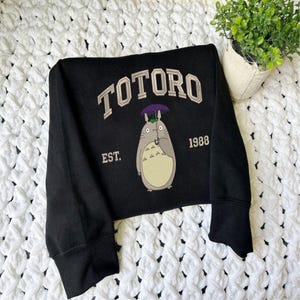 Studio Ghibli broderad tröja, Totoro No Face Calcifer Jiji Ponyo hoodie, Anime Crewneck, personlig årsdagspresent för Ghibli-fans bild 3