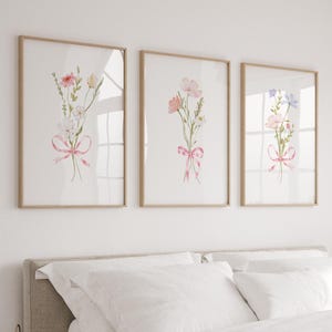 Kokette Blumen Bogen Wanddrucke für Teenager Mädchen Schlafzimmer Niedlichen Blumendekor über dem Bett Set von 3 Girly Wand Kunst Soft Pink Aesthetic Bow Posters