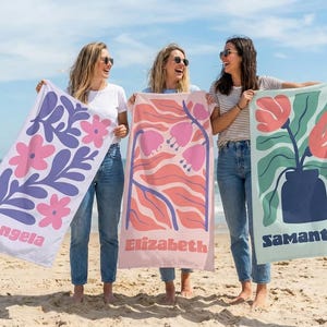 Retro Flowers Personalized Beach Towel, Custom Name Towel for Women, Summer Vacation Gift for Her,Bachelorette Party Towel,Floral Pool Towel