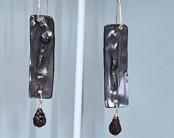 Mother of Pearl Rectangle Bar Long Earrings with Handmade Kidney ear wire; Mother of Pearl and Carved Agate Dangle earrings; Gift for Mom