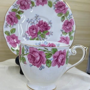 Tazza da tè e piattino vintage Queen Anne Pink Rose: fine bone china