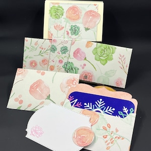 Handgemachte Geschenkkartenhalter mit Umschlägen, Hängeanhänger, Blanko Notizkarte und Aufbewahrungsbox - 5 Patel Florale Geschenkkartenhalter