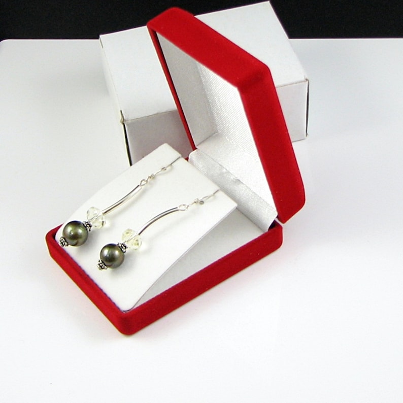 Red Pendant Necklace Jewelry gift box Red Jewelry Gift Box For Pendant or Long Earrings; Red Velour Textured earrings gift box