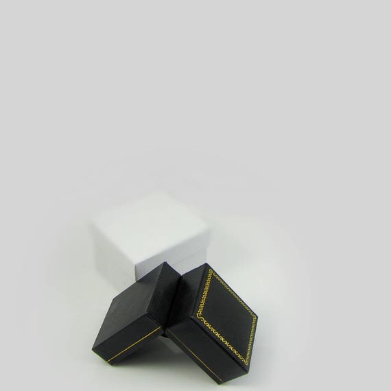 Bo/îte /à Bague /à la Mode LED Lumineux Coffret /Étui de Rangement dAnneau Porte Bijoux Rouge