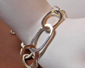 Large link solid silver statement Bracelet; Chunky hammered oval silver Chain bracelet; plus size jewelry; Anniversary Gift