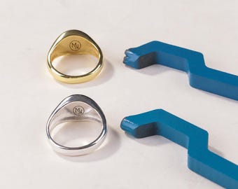 Sello personalizado para anillos de cuello de cisne: perforadora de logotipo de metal curvado para anillos interiores, troquel de marcado de joyería personalizado.