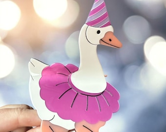 Silly Party Goose Hair Claw