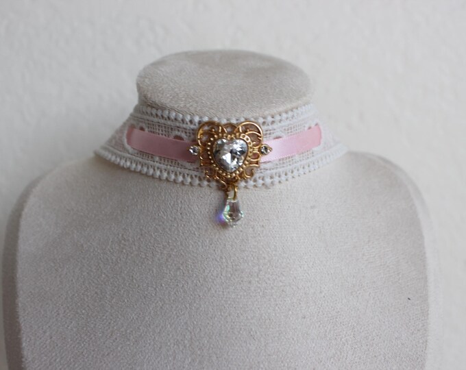 Harvio Crystal Cluster Choker Necklace - Pink